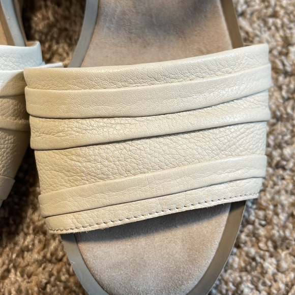 Hush Puppies leather sandals - Picture 4 of 7